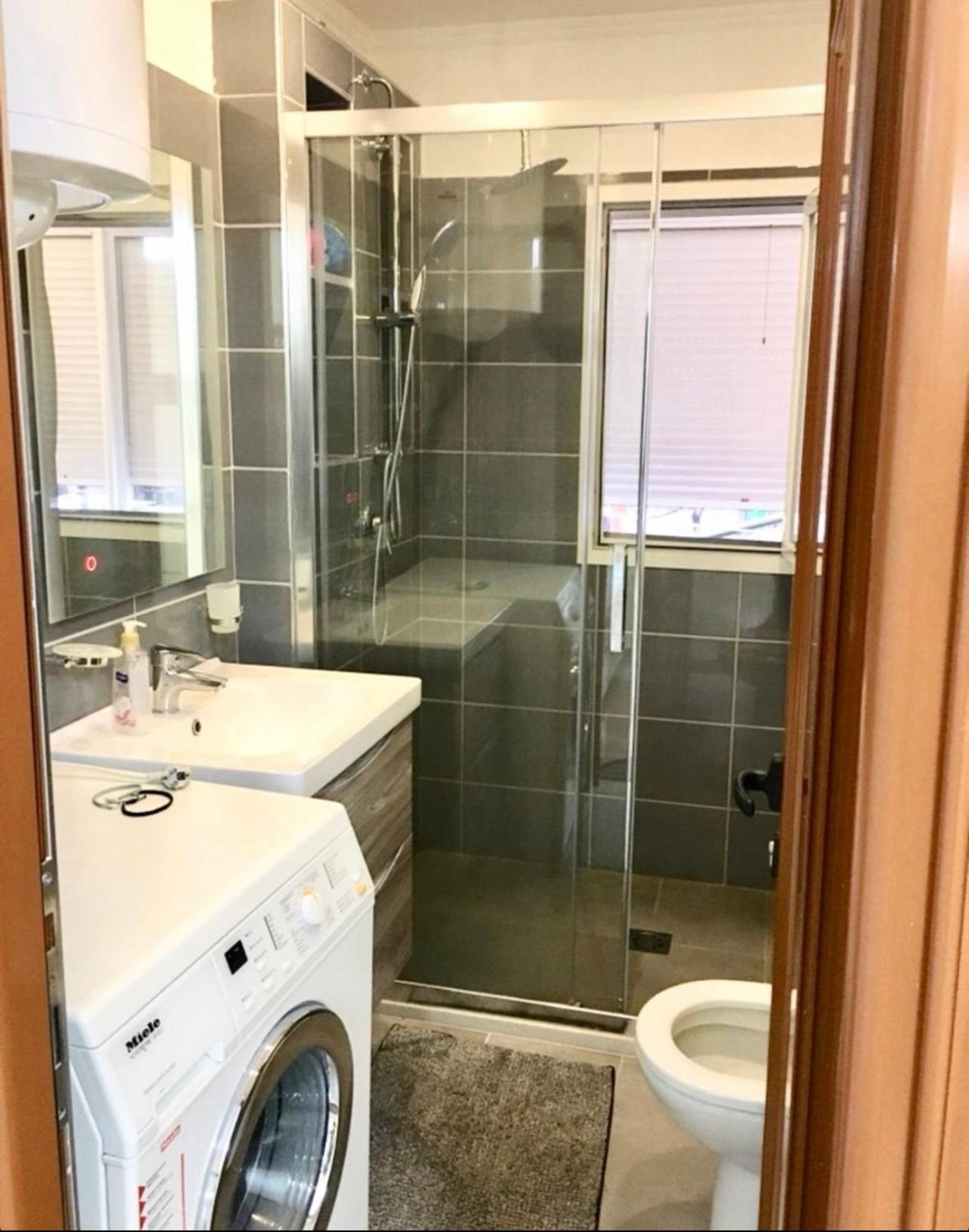 Apartamento Art_apartment 2 Tirana